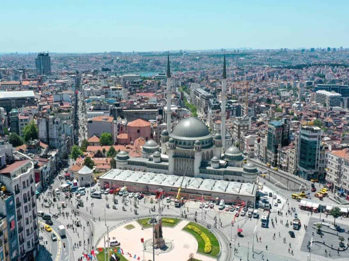 Erdogan inaugrates first mosque in Istanbul's Taksim Square