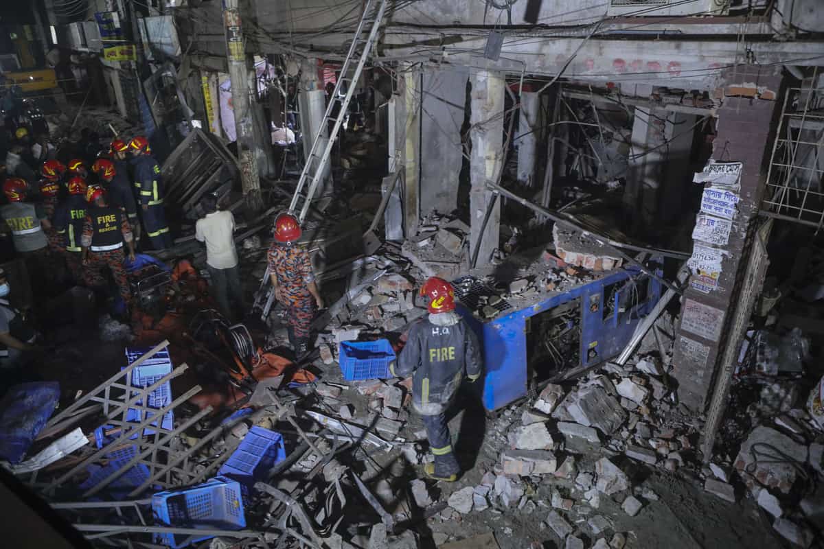 At least 7 dead in Bangladesh blast; cause unknown