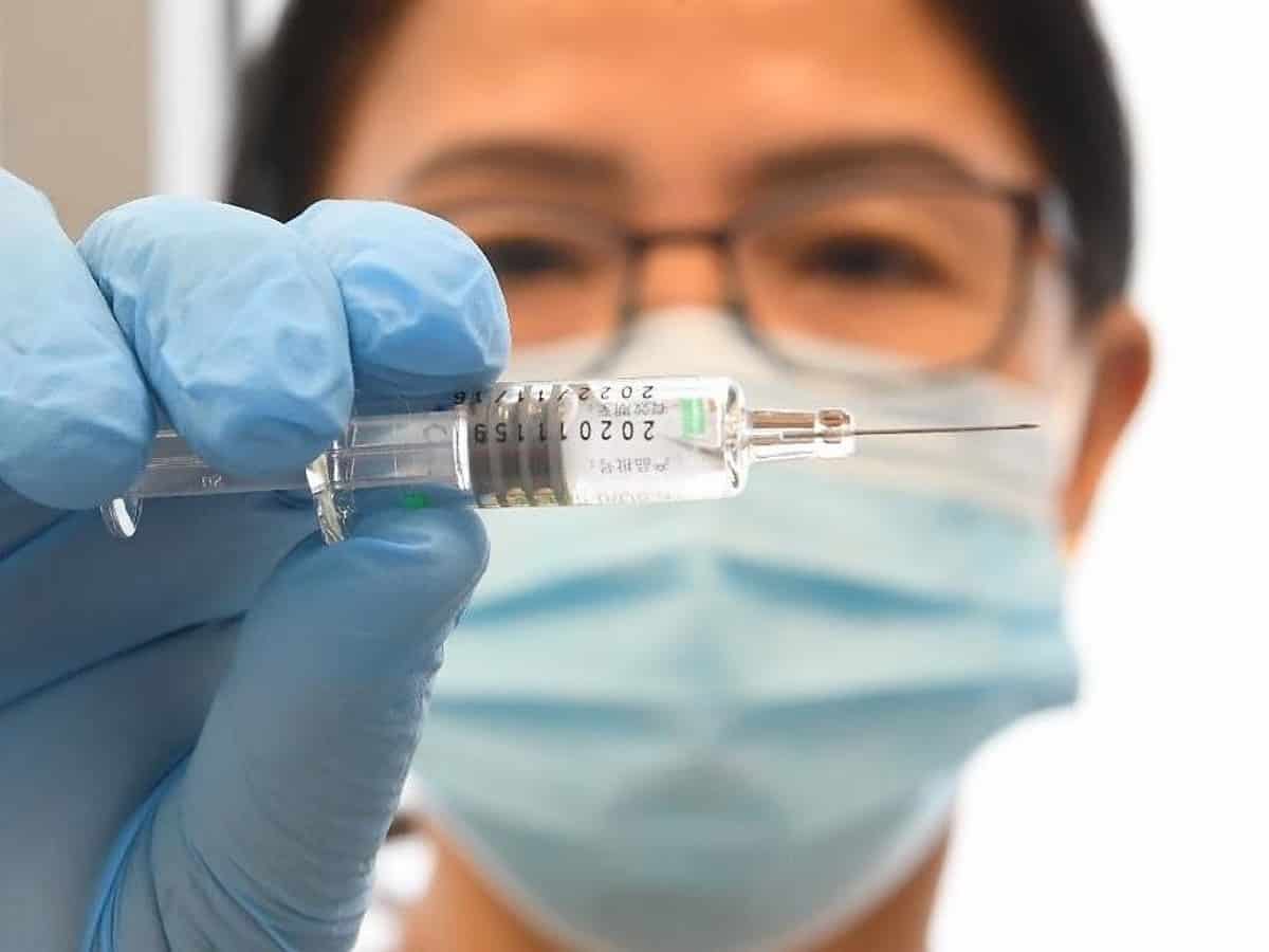 Abu Dhabi: Free COVID-19 vaccine to those with expired residency or entry visa