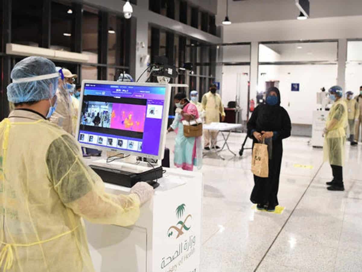 Foreign citizens must register COVID-19 vaccine status online before arriving in Saudi Arabia
