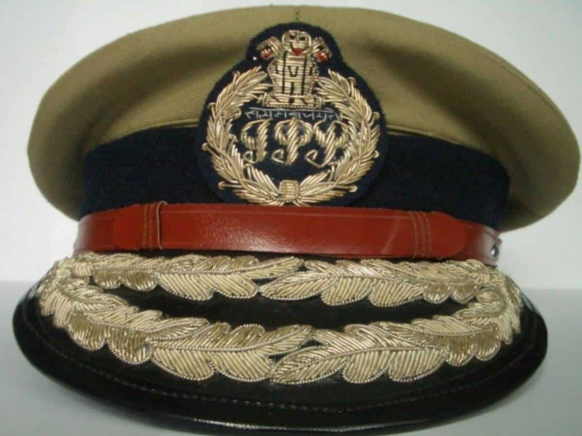 TDP complains to Andhra DGP against senior IPS officer