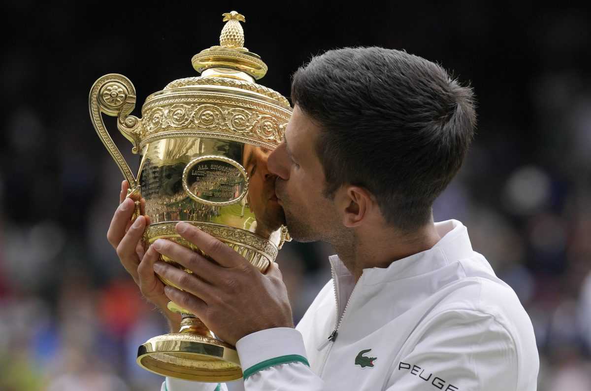 Djokovic wins Wimbledon to tie Federer, Nadal with 20 Slams