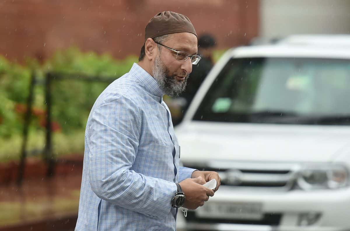Owaisi trying to save his close ones who infiltrated from Pak: BJP