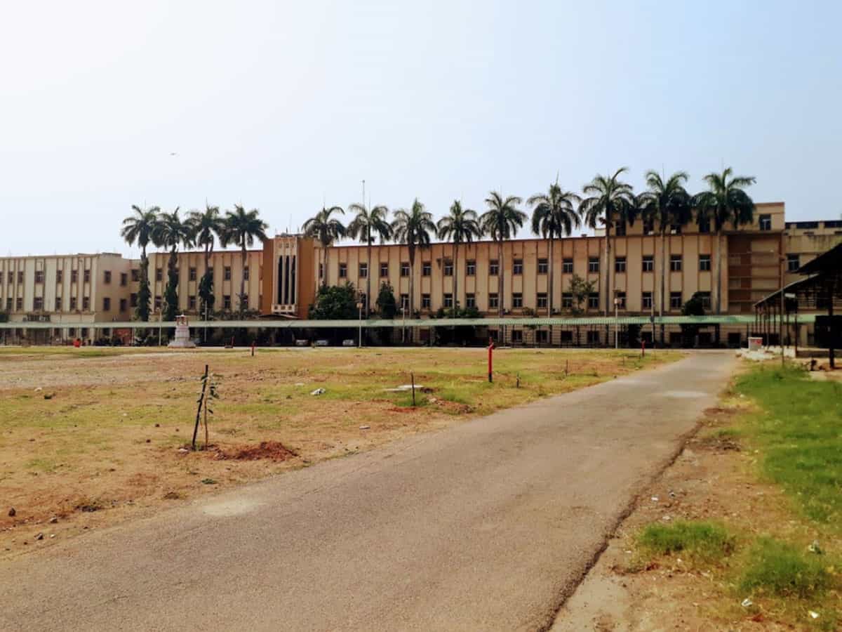 Citizens oppose privatisation of Kamala Nehru Polytechnic College
