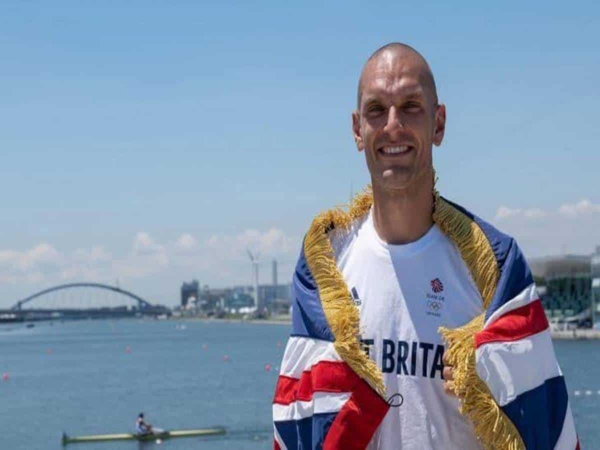 Tokyo 2020: Rower Sbihi becomes first Muslim to carry British flag