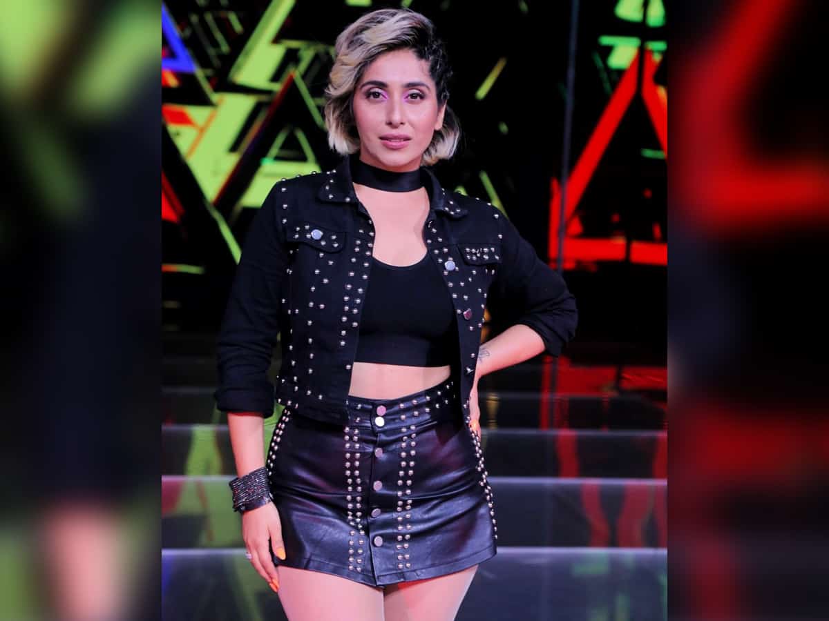 Neha Bhasin first confirmed 'Bigg Boss OTT' contestant
