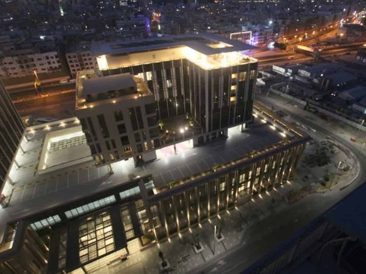 Fist mall in Dubai coming up atop a metro station