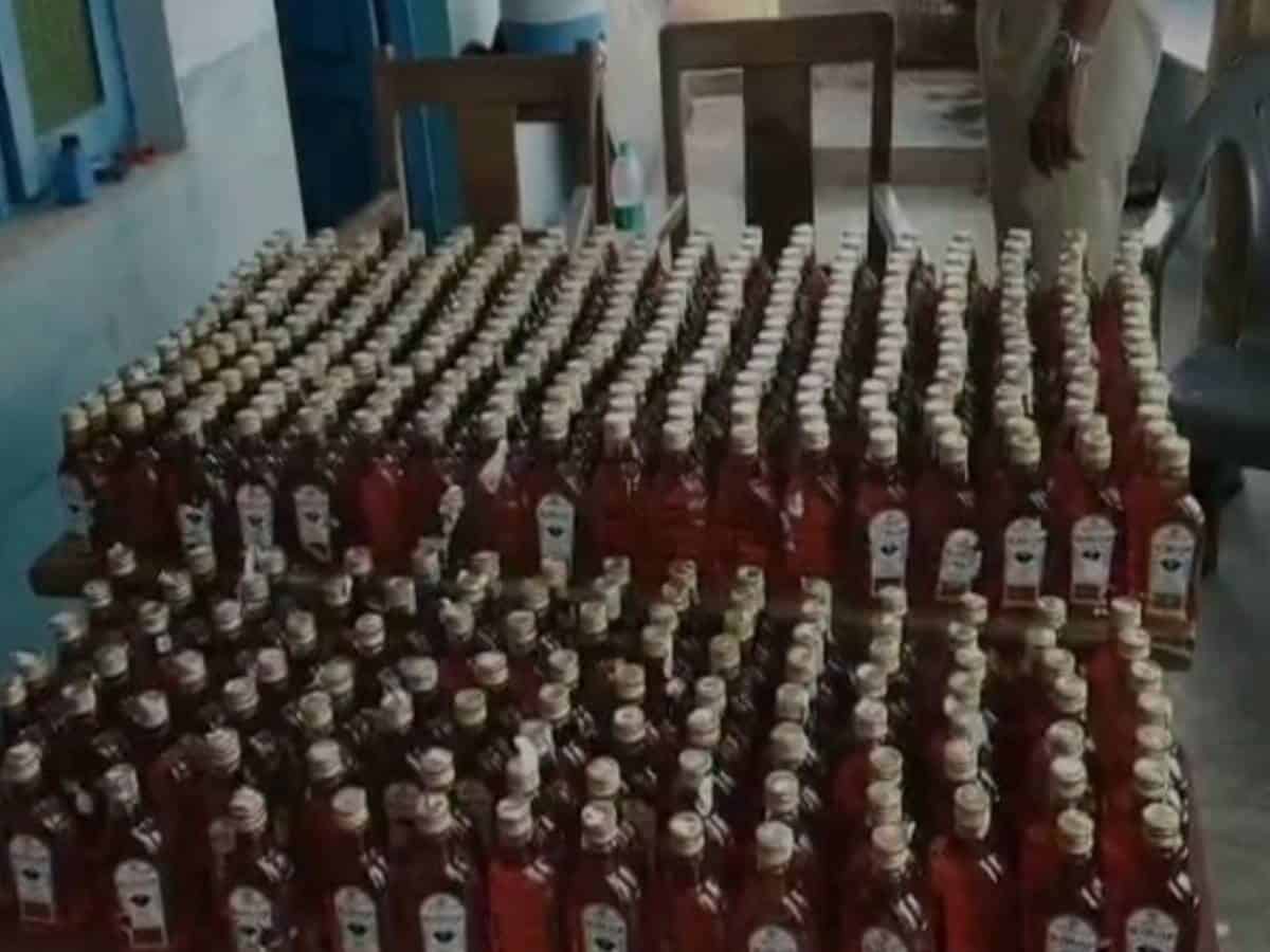 Over 500 illegal liquor bottles seized in Andhra's Nellore