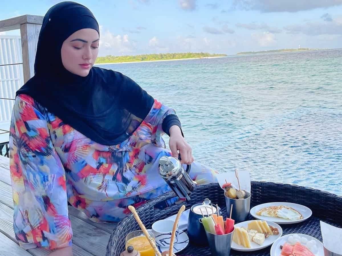 10 photos that will prove Sana Khan is living dream in Maldives