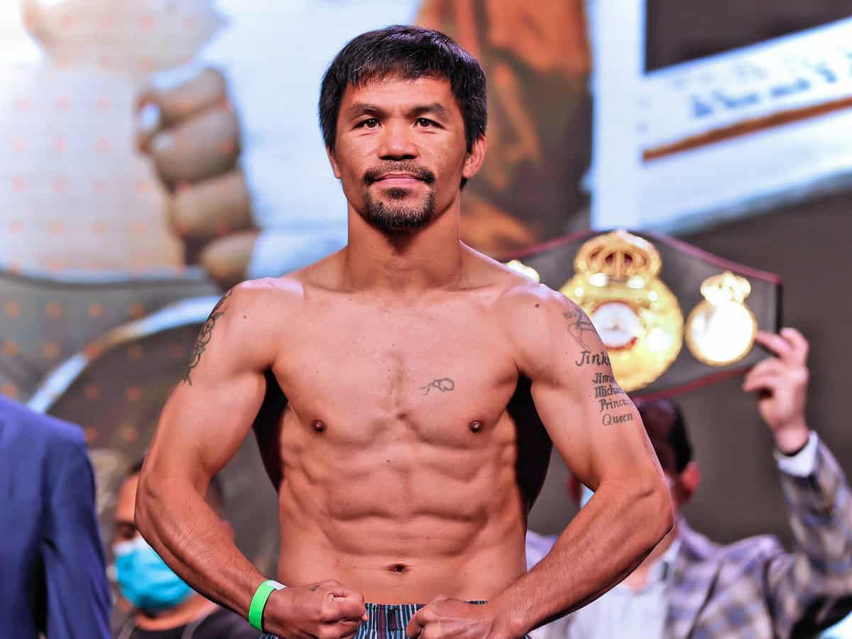 Pacquiao quits boxing to focus on Philippine presidential race
