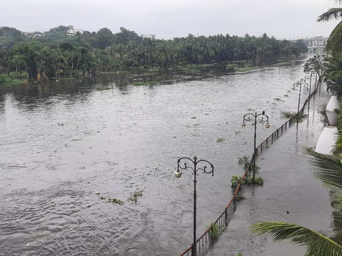 Musi river remains flooded, alert continues