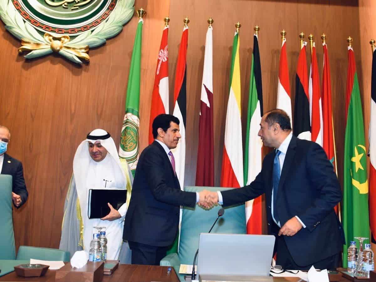 Qatar hands over Arab League presidency to Kuwait