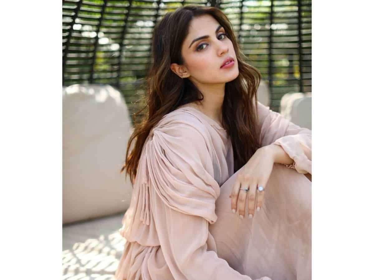 Rhea Chakraborty gives clarification on rumours of her being part of 'Bigg Boss 15'