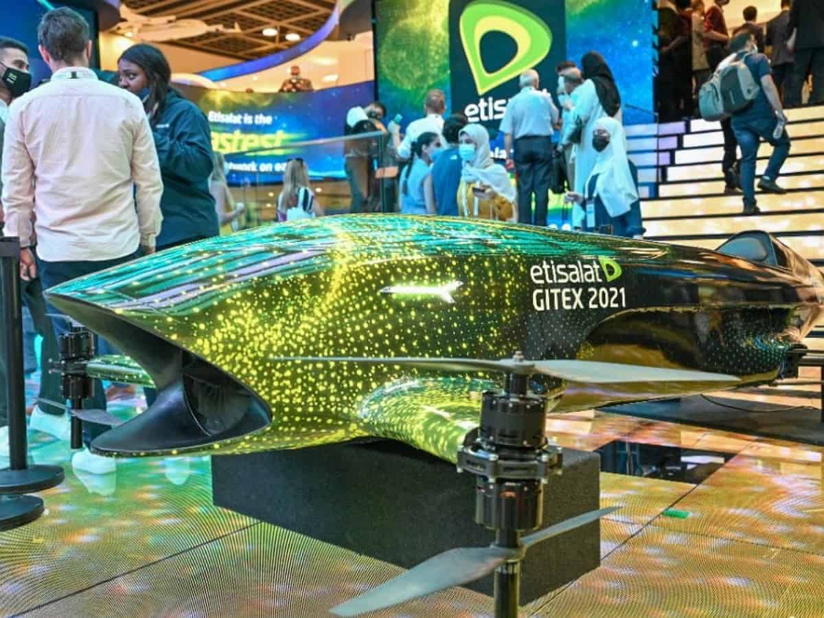 UAE: Etisalat unveils world’s first electric flying racing car