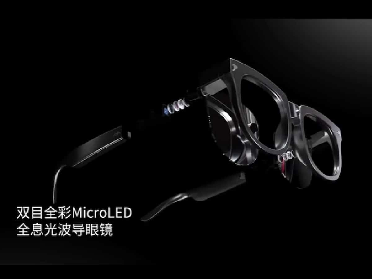 TCL unveils full-colour microLED AR glasses