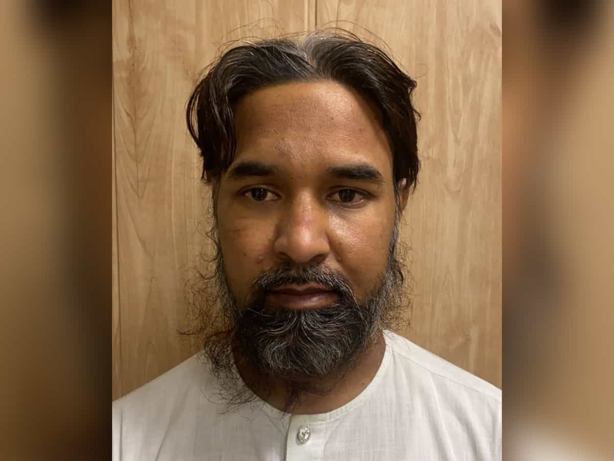Suspected Pak terrorist arrested in Delhi