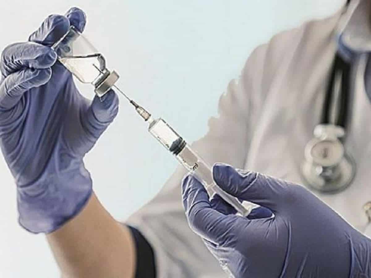 Israel to administer fourth dose of COVID-19 vaccine