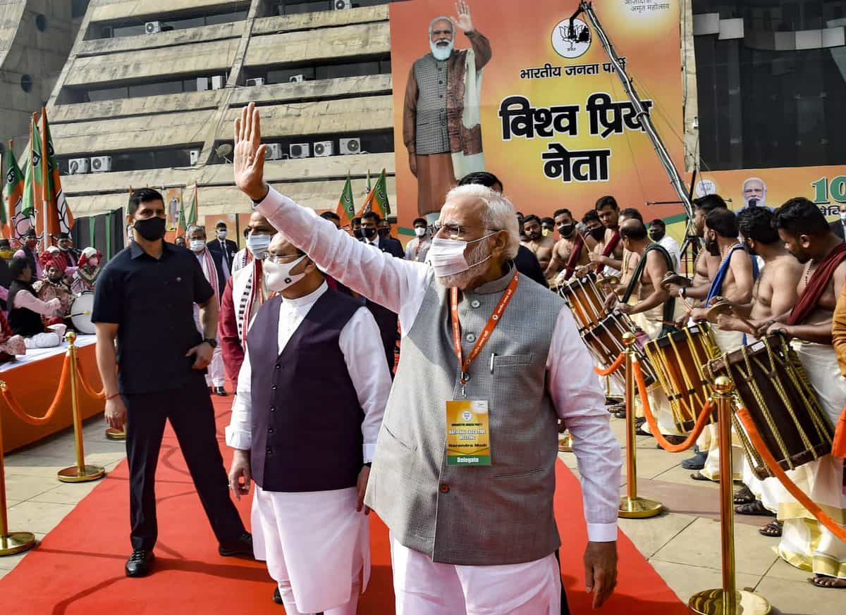 Work as bridge of faith for common man, PM Modi tells party workers