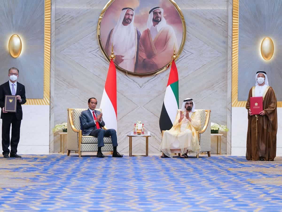 Dubai's ruler meets with Indonesian president at Expo 2020 Dubai