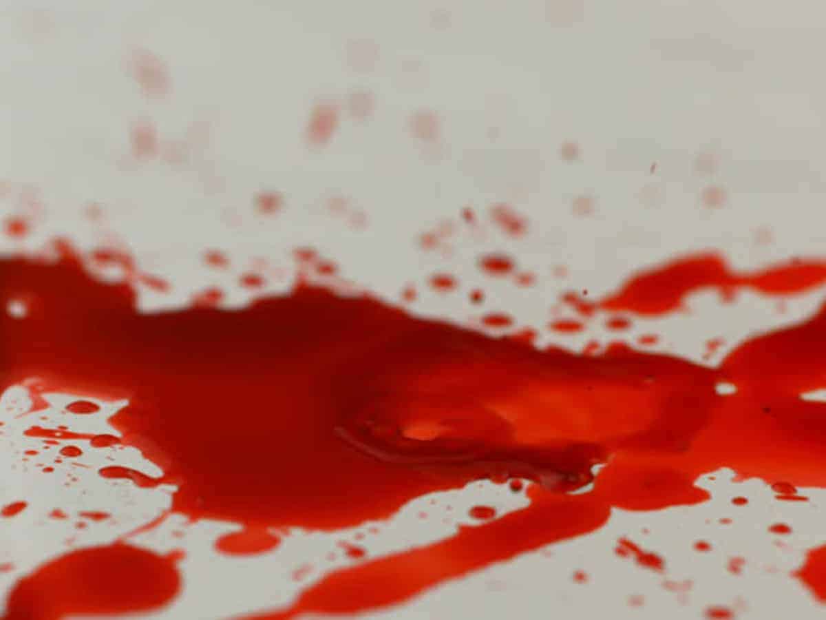 UP: Man slits wife's throat after she insists on visiting her parents