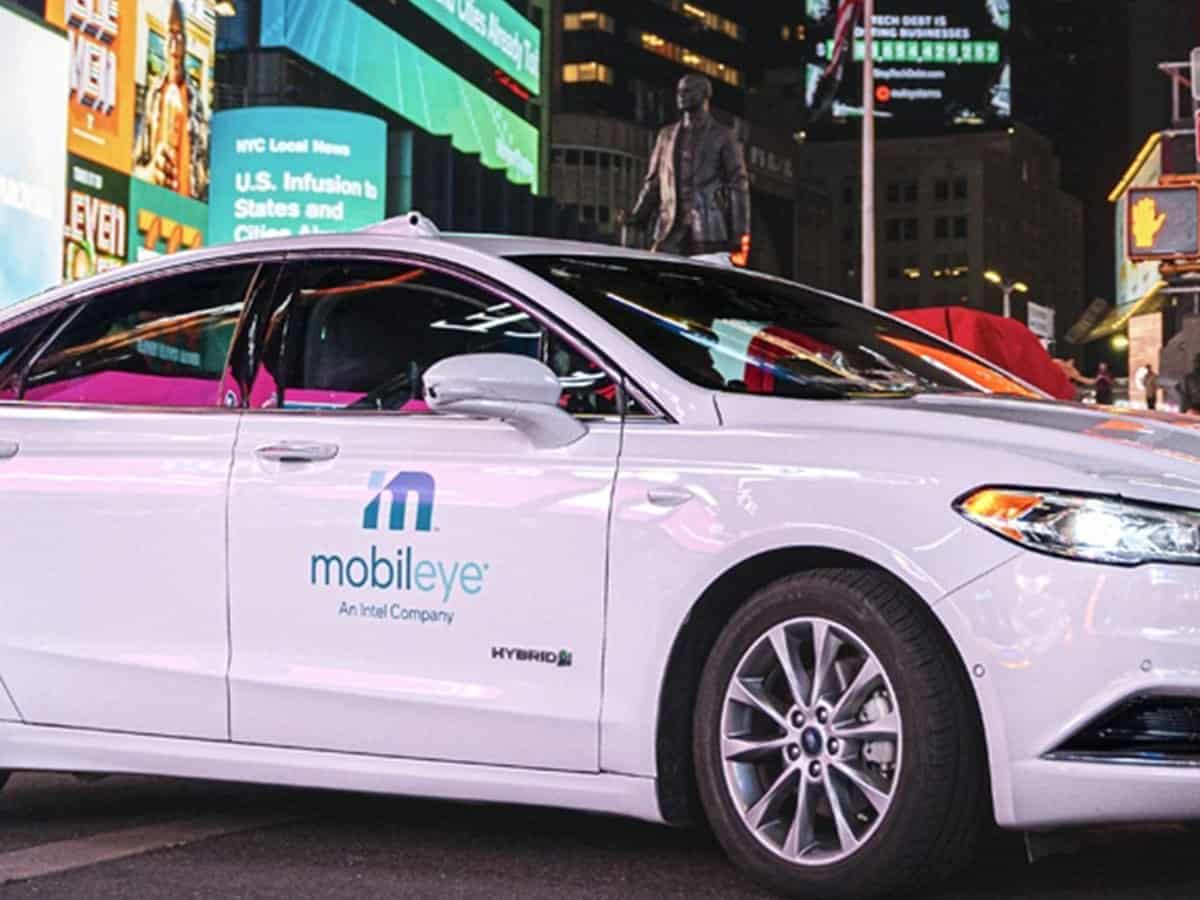 Intel to take its self-driving car subsidiary 'Mobileye' public next year