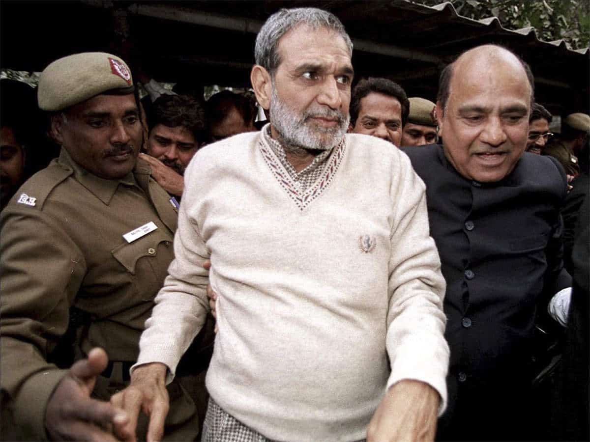 1984 riots: Ex-Cong leader Sajjan Kumar charged with 2 murders